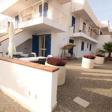 Residence Mare Azzurro Torre San Giovanni Exterior foto
