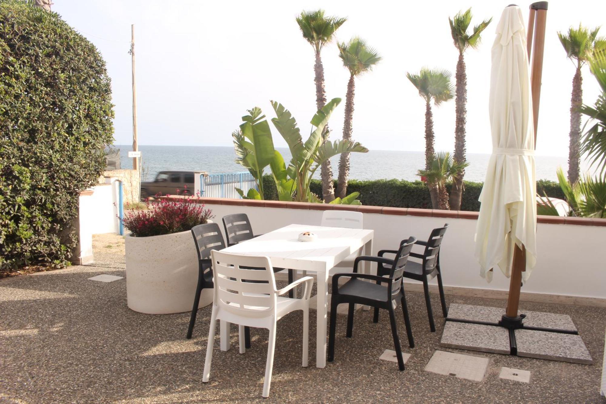 Residence Mare Azzurro Torre San Giovanni Exterior foto
