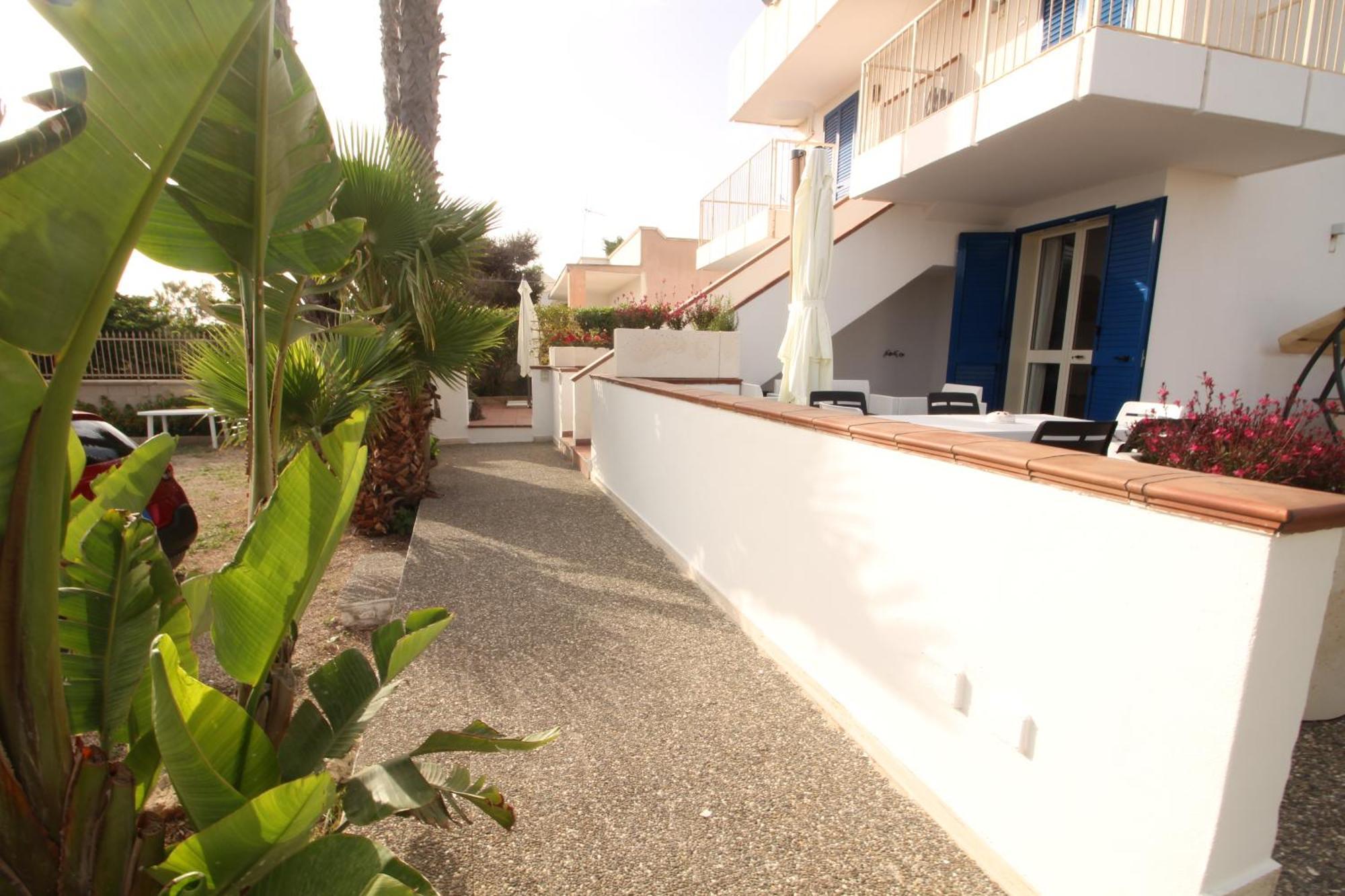 Residence Mare Azzurro Torre San Giovanni Exterior foto