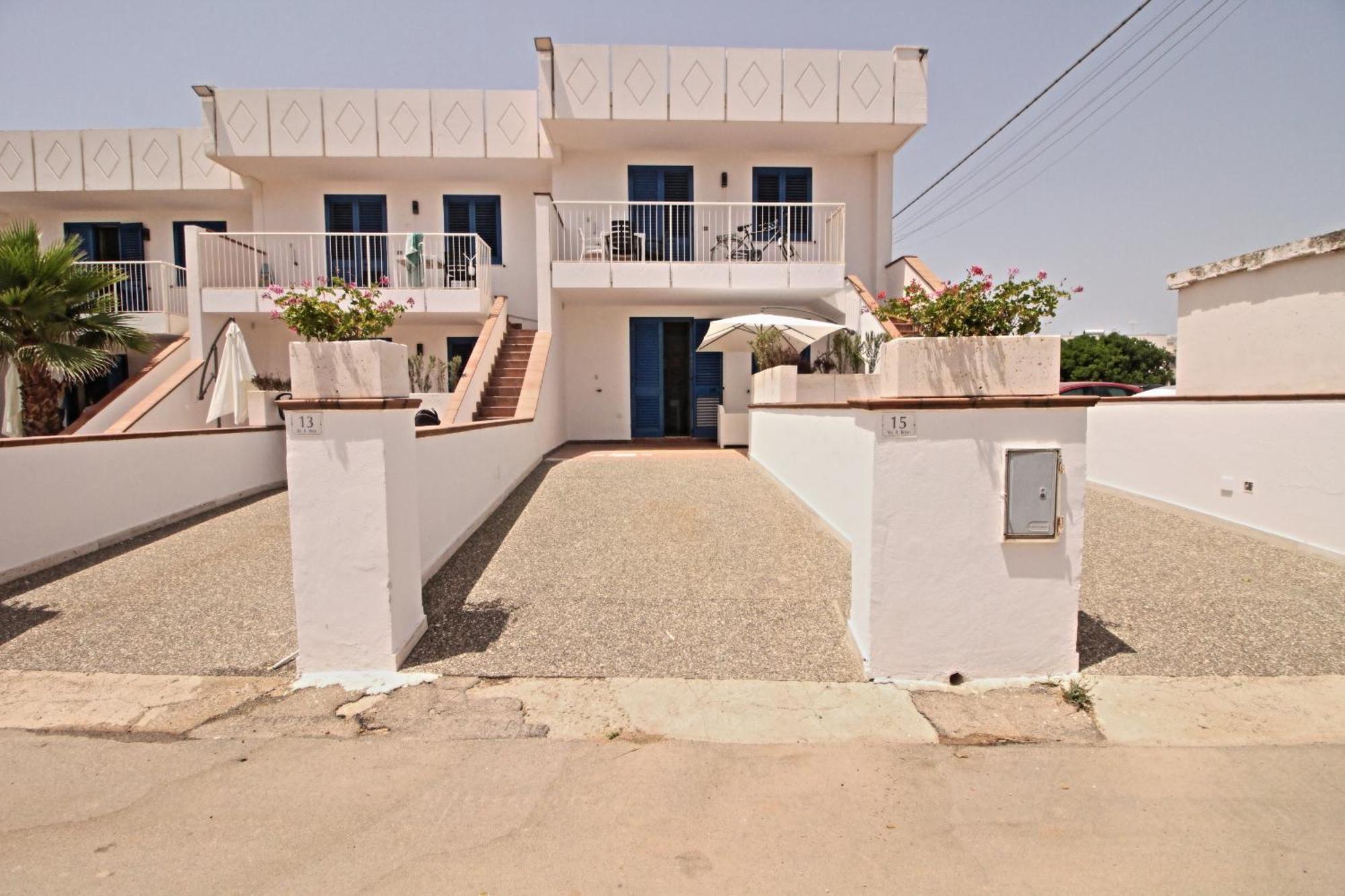 Residence Mare Azzurro Torre San Giovanni Exterior foto