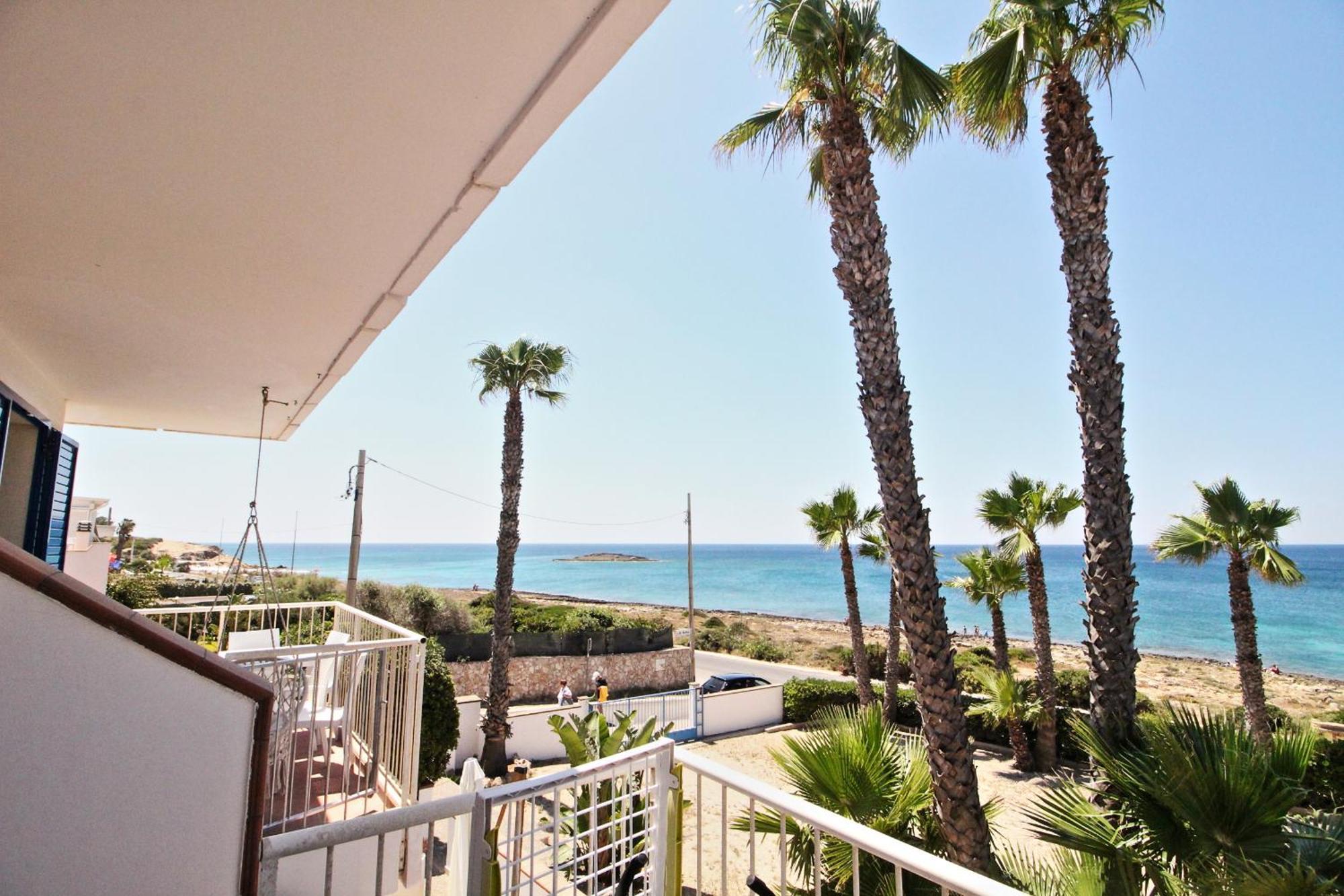 Residence Mare Azzurro Torre San Giovanni Exterior foto