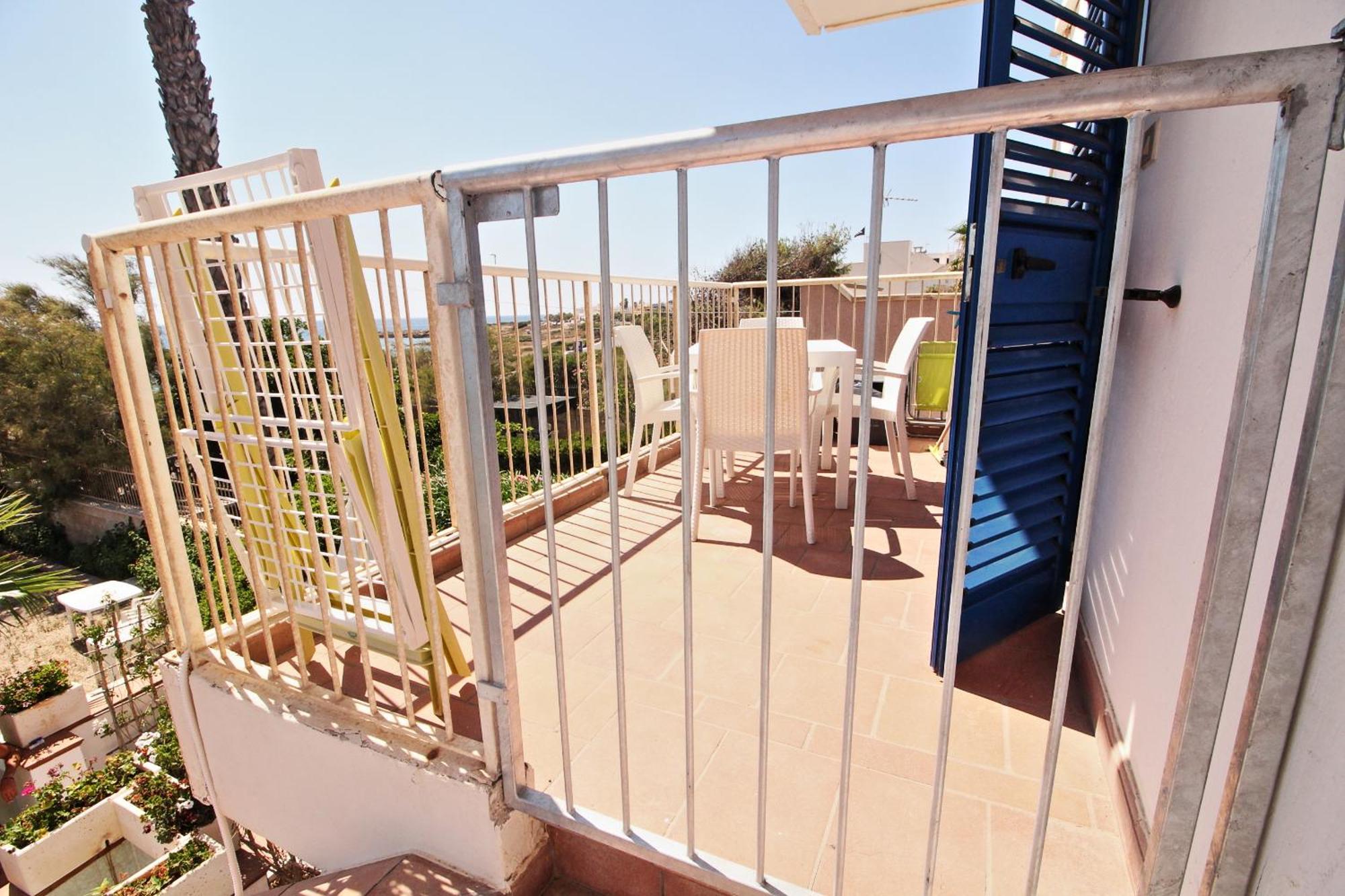 Residence Mare Azzurro Torre San Giovanni Exterior foto